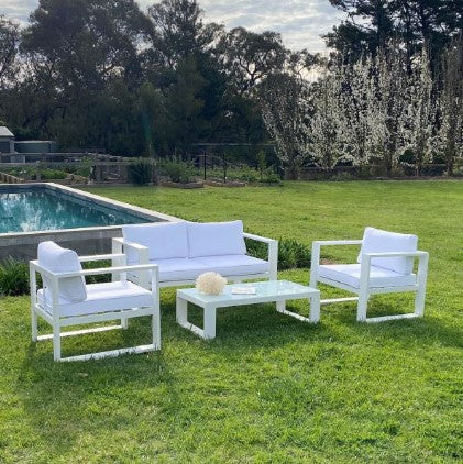 Coolum Outdoor Seat and Coffee Table Set