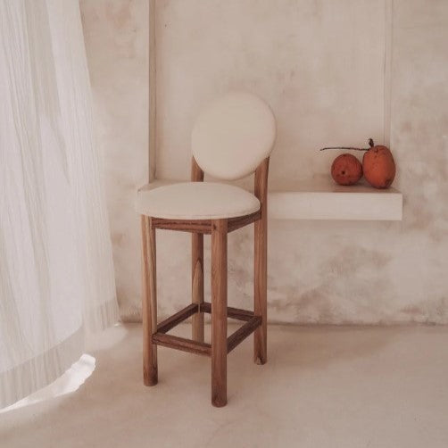 Lola Barstool