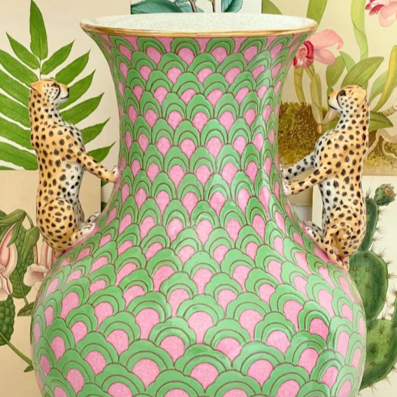 Isla Porcelain Vase in Green