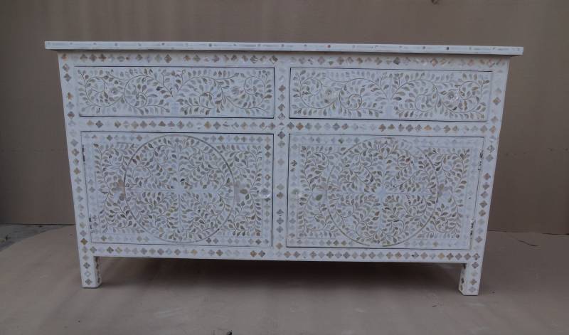 Freedom Bone Inlay Console