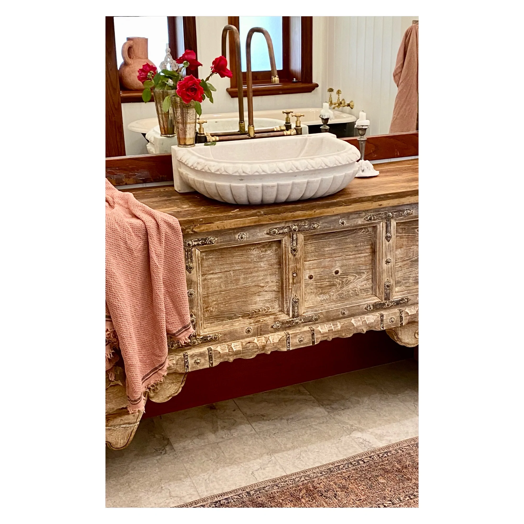 The 'Maka' Marble Basin