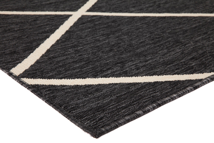 Tucson Outdoor Rug in Black