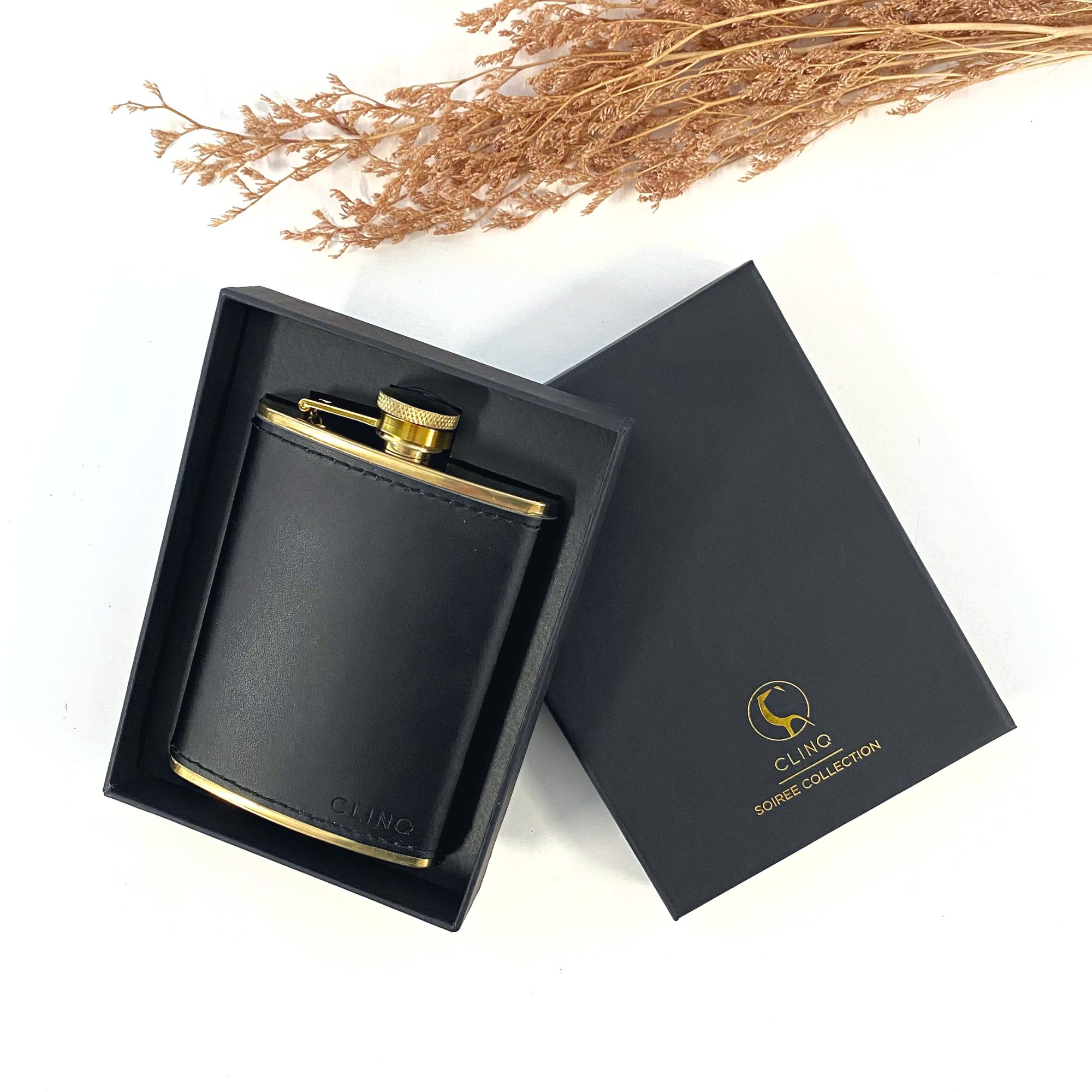 Manhattan Brass & Leather Hip Flask 240ML
