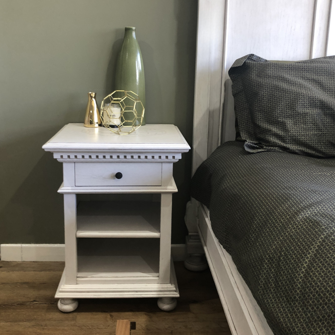 Augusta Bedside Table with One Drawer