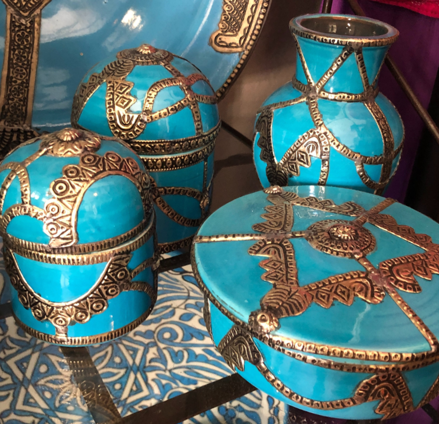Safi Box with Rounded Lid with Silver Nickel Embellishments in Turquoise