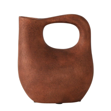 Yves Vessel in Clay