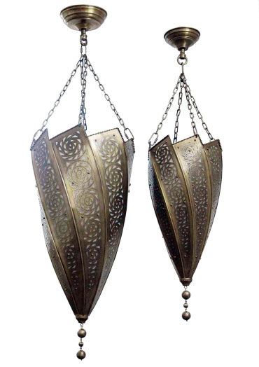 Tazzarine Pendant in Brass