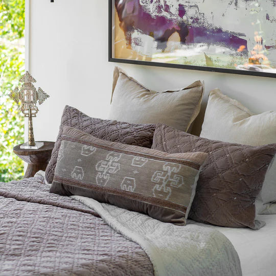 Navajo Long Cushion in Black