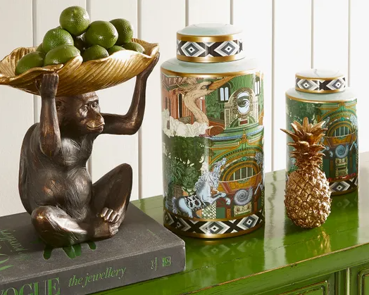 Akira Porcelain Jar