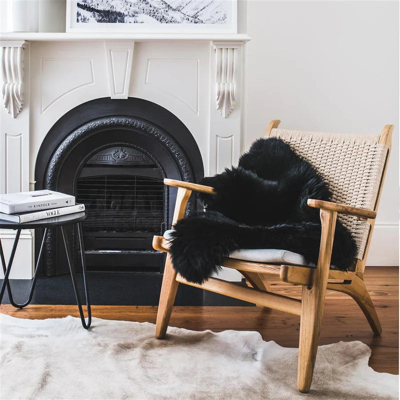 Merino Sheepskin Rug in Black