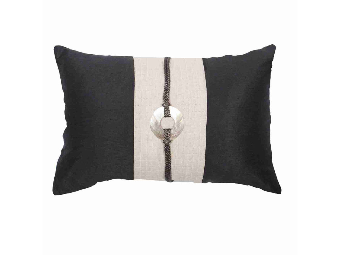 Shell Tassel Cross Patch Lumber Cushion