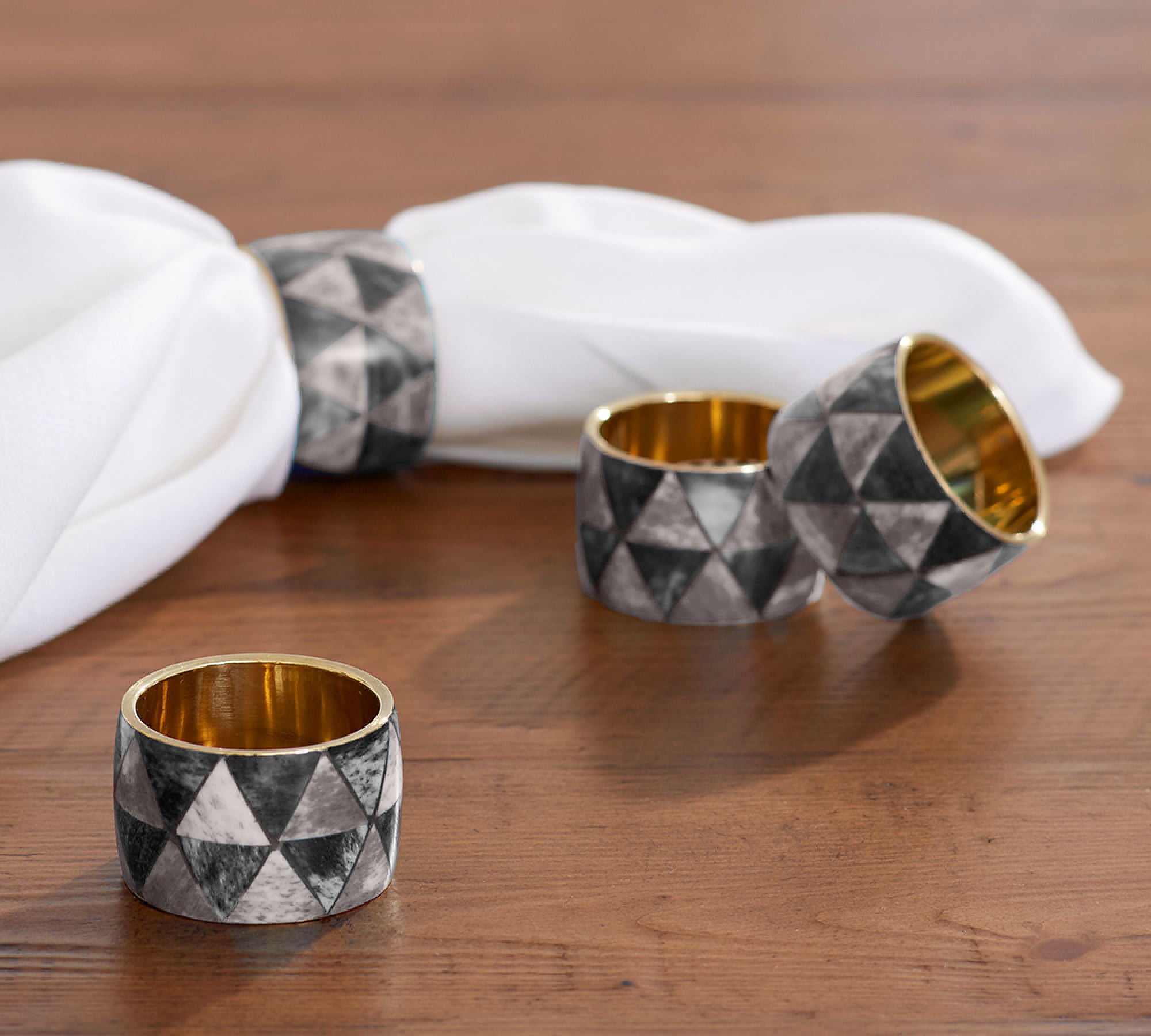 Bone Inlay Napkin Ring in Black