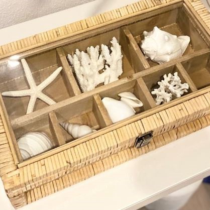 Rattan & Glass Display Box - Medium