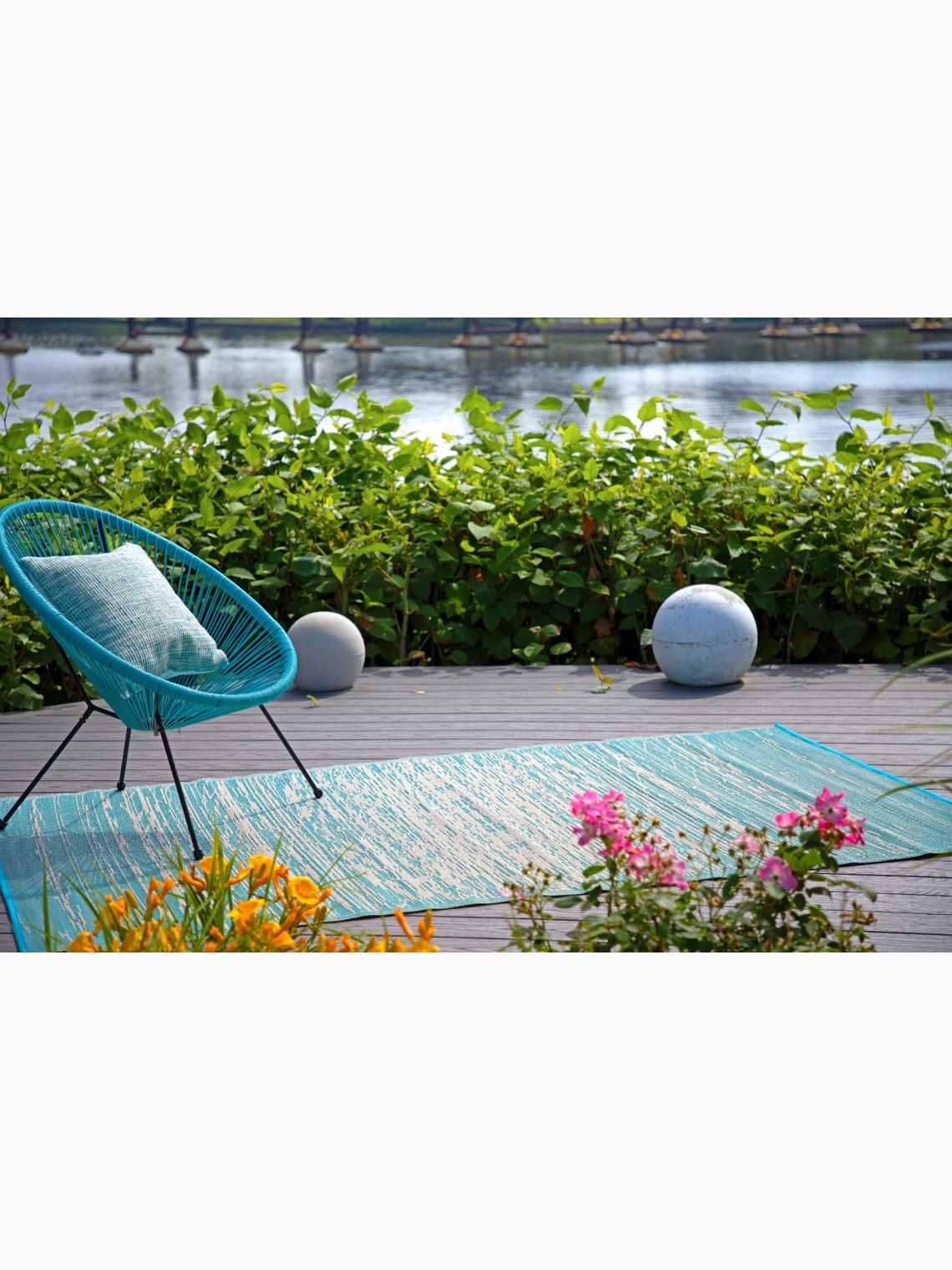 Brooklyn Outdoor Rug in Teal