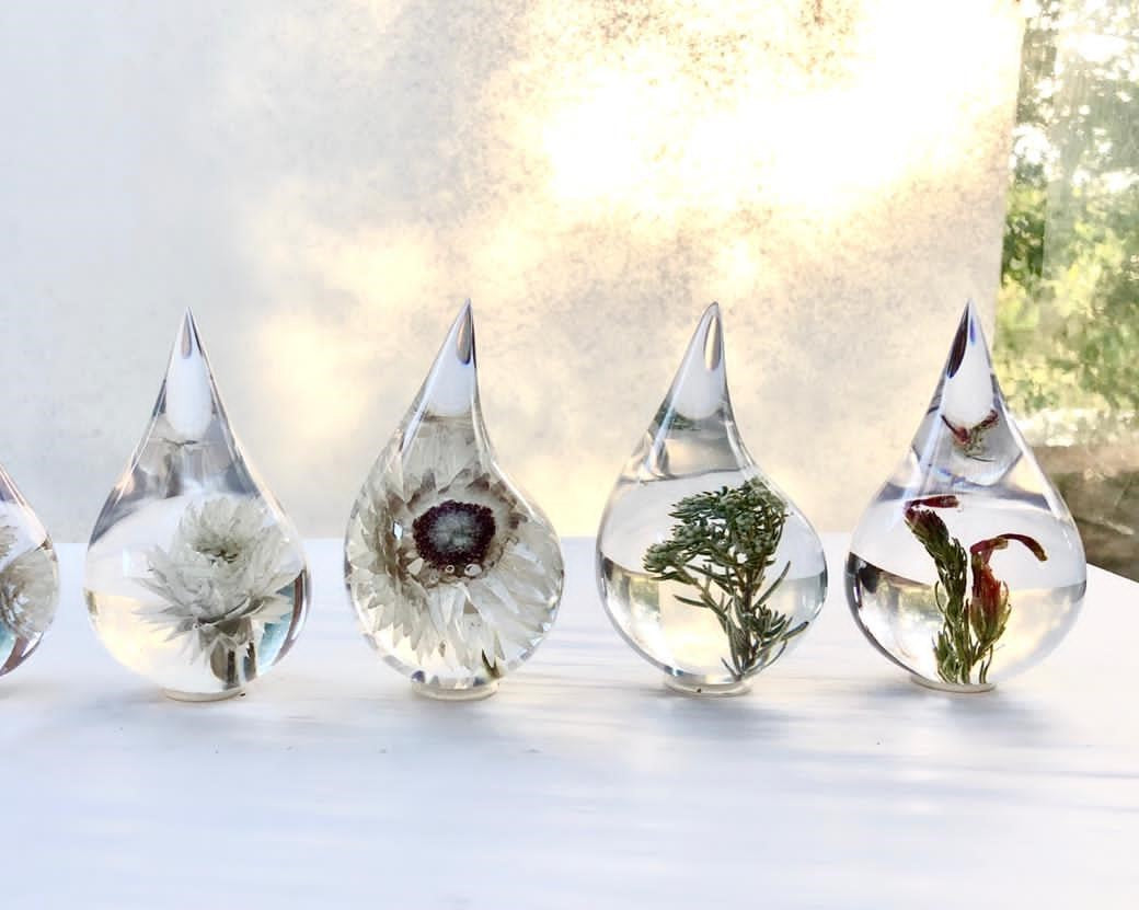 Crystal Drops with Preserved Natives