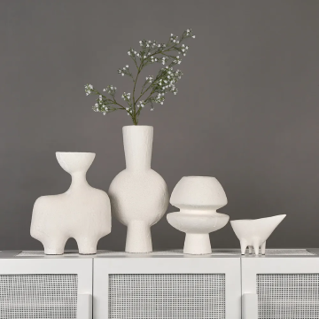 Moore Vase in White