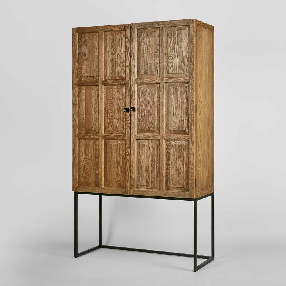 Sierra Oak Cabinet