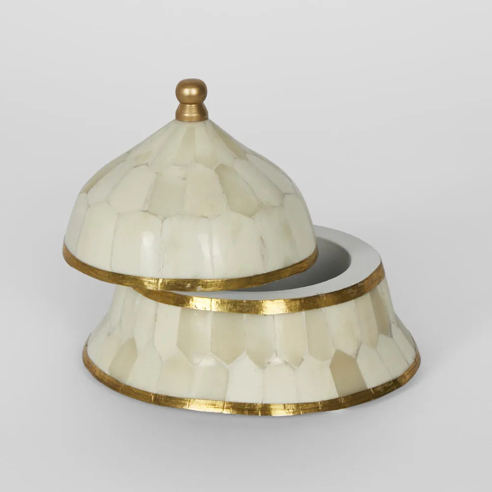 Bone Suri  Box in White
