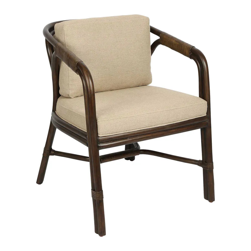 La Rou Carver Chair