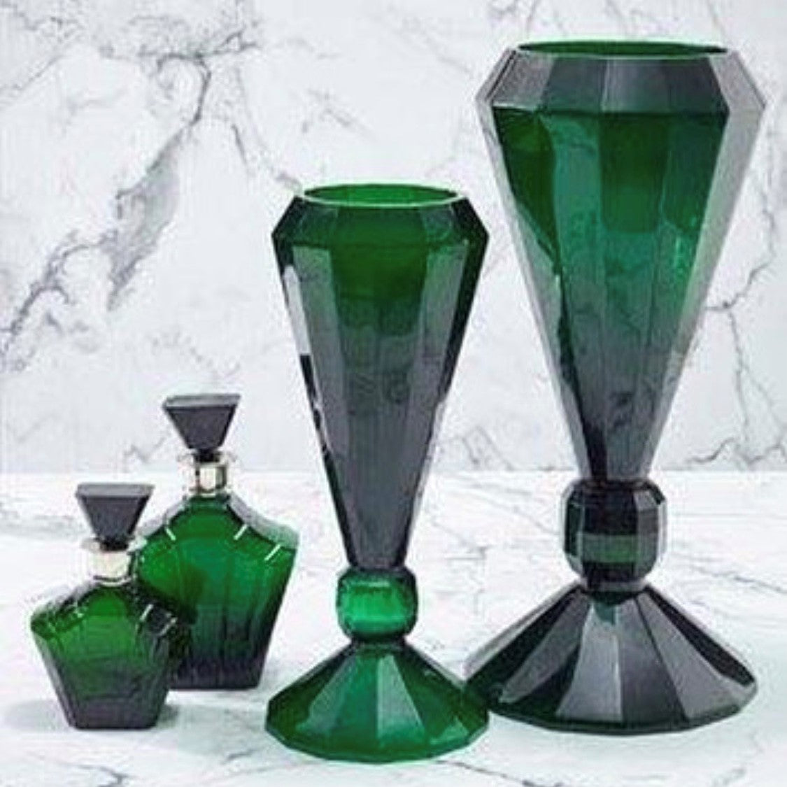 Deco Decanter in Green