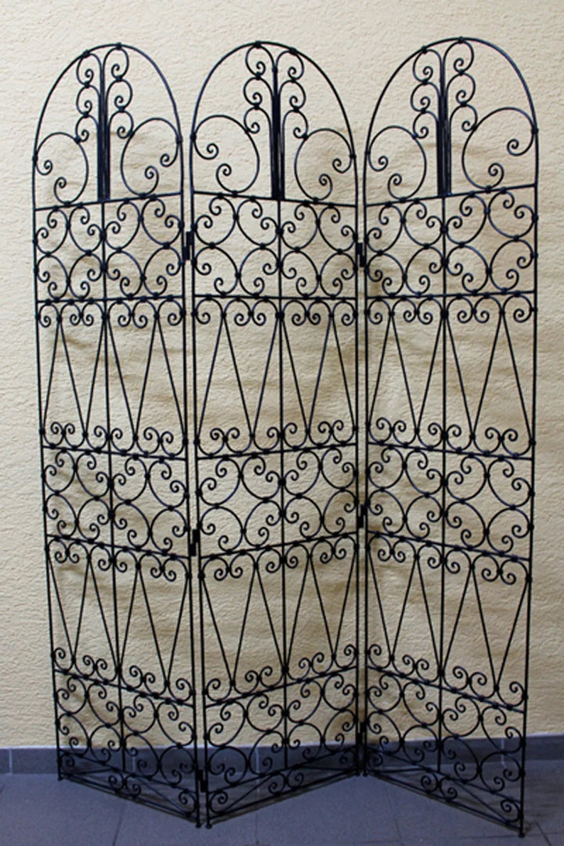 Tunisian Ironwork 3 Panel Screen