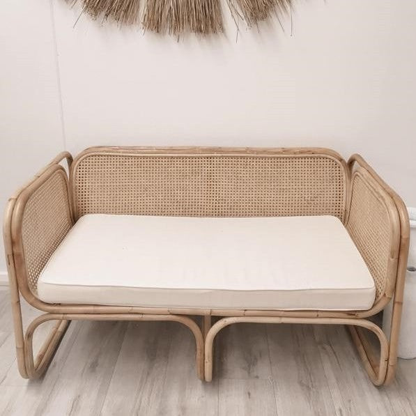 Rattan Luna Seatee