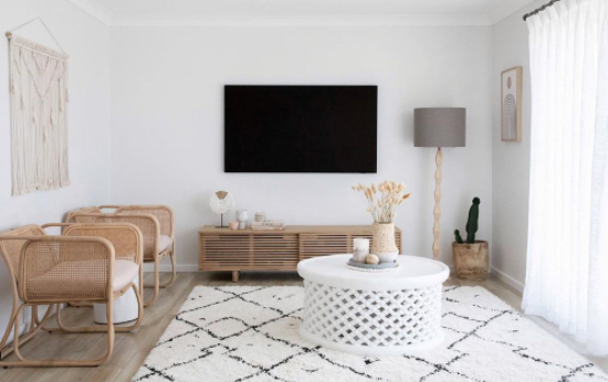 Bamileke Table in White