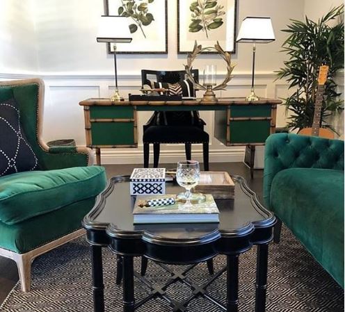 Calypso Desk