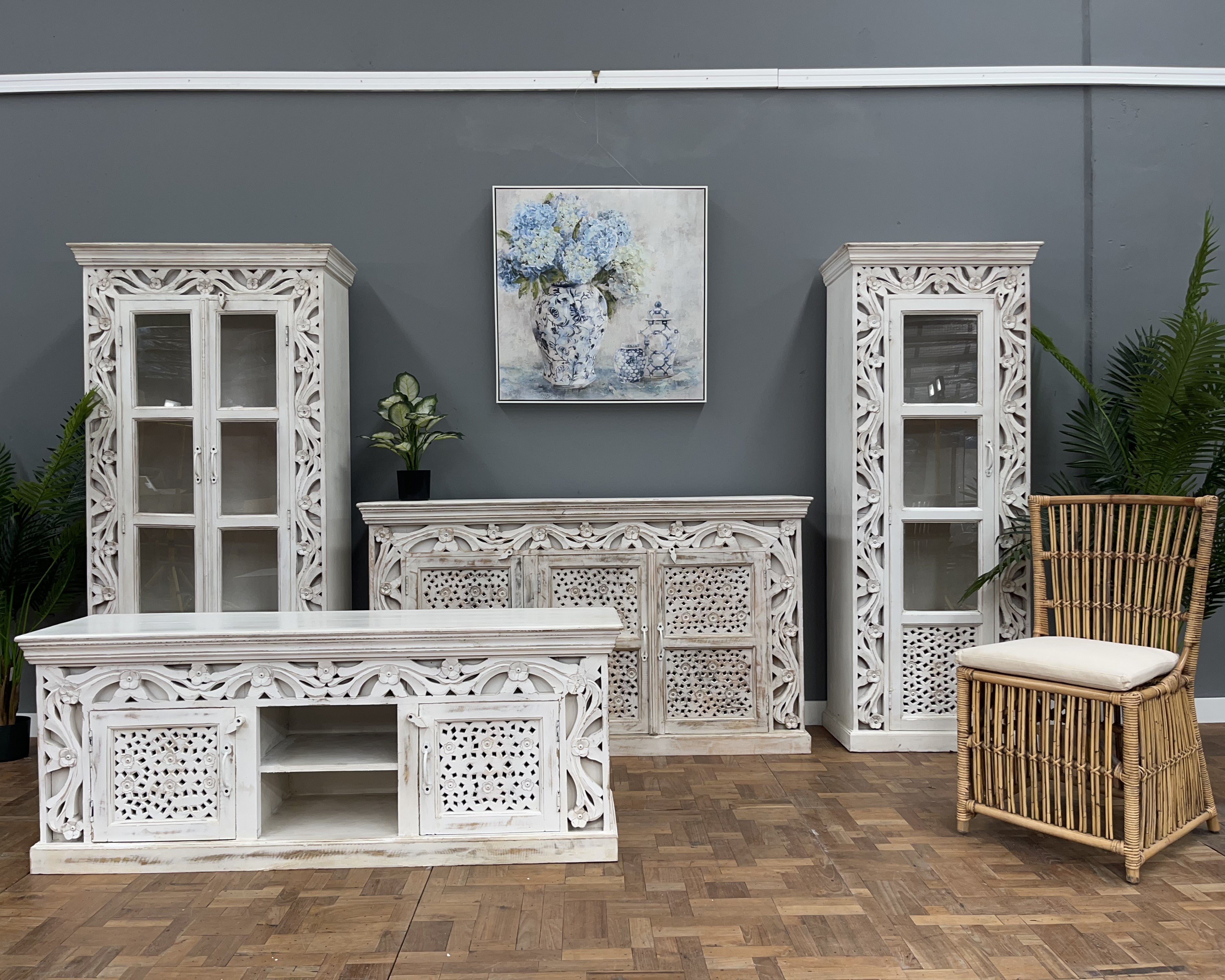 Castile Sideboard